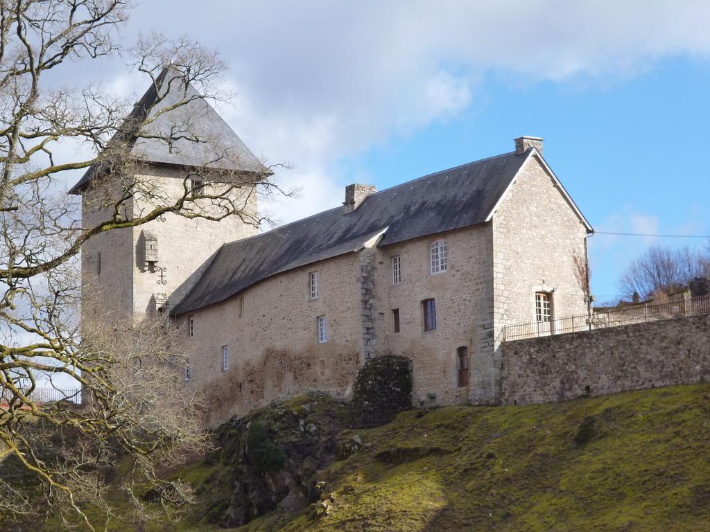Chambres D'Hotes L'Hirondelle Du Lac Peyrat-le-Château Exterior foto